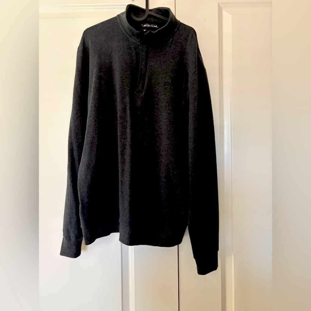 Travis Mathew Quarter Zip -Large